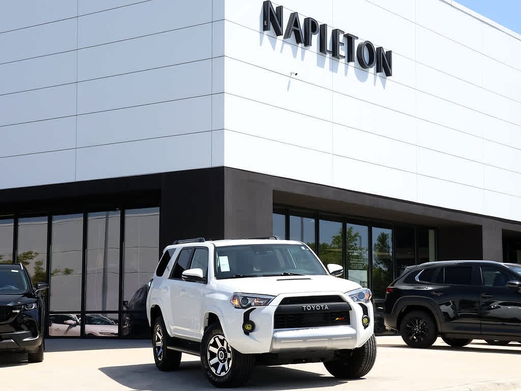 2022 Toyota 4Runner TRD Off-Road Premium 4WD V6's photo