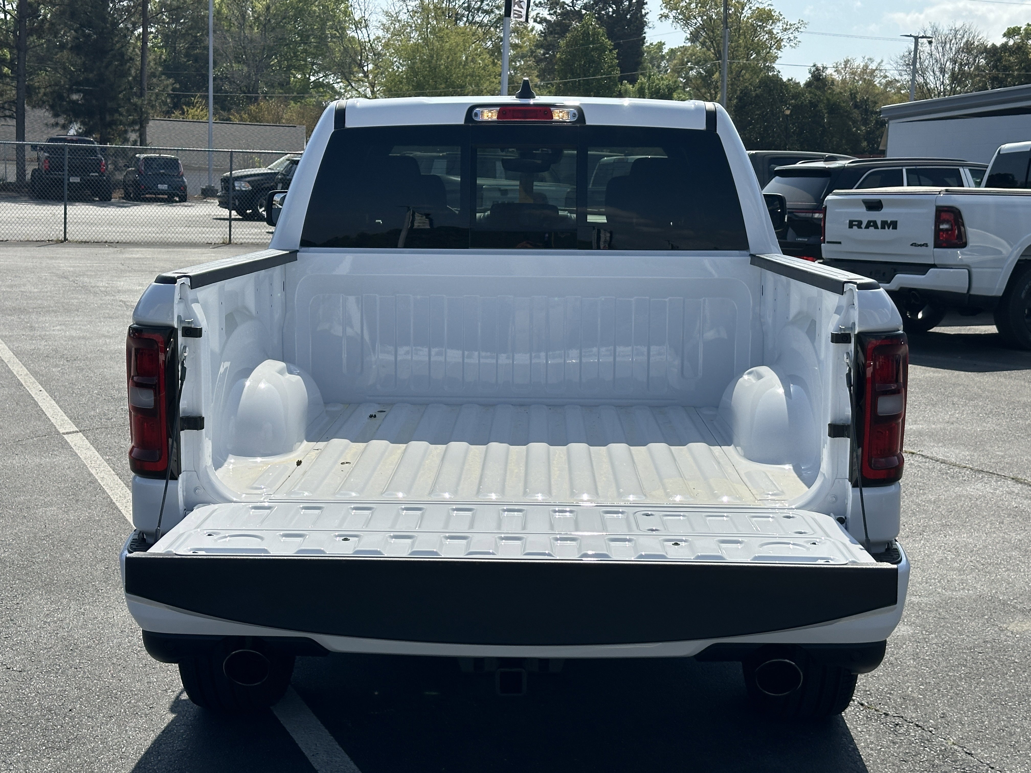 New 2026 Bright White Clear-Coat Exterior Paint RAM Laramie image 19