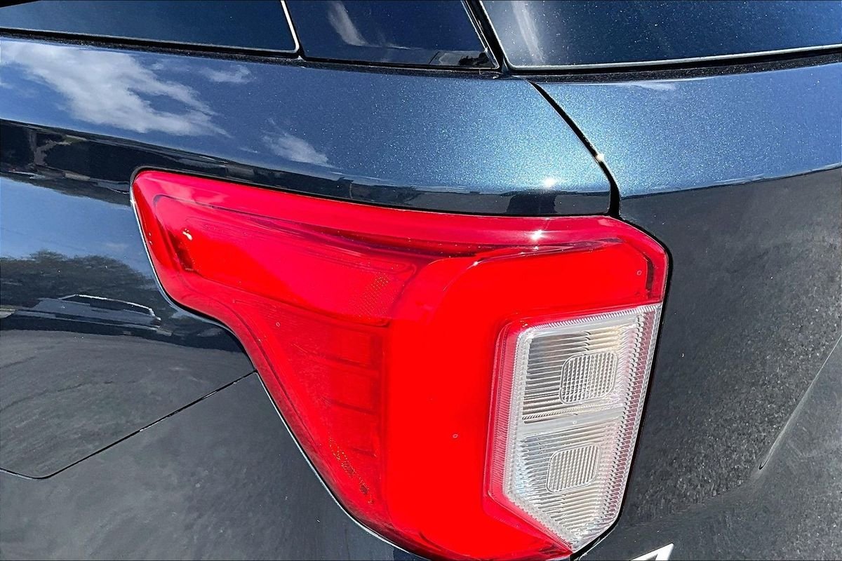 Used 2024 Blue Ford XLT image 29