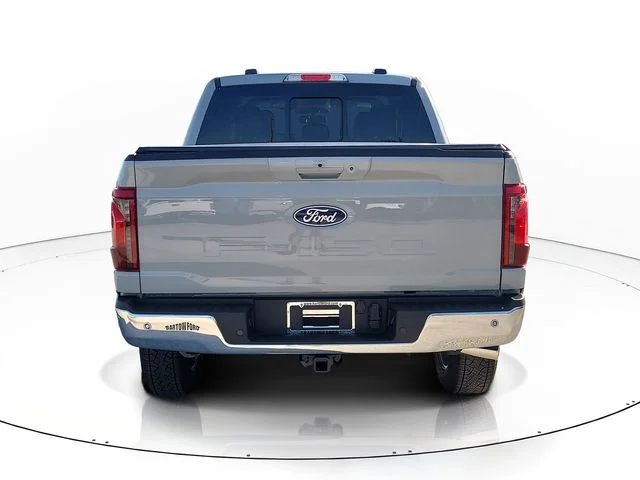 Used 2026 White Ford XLT image 6