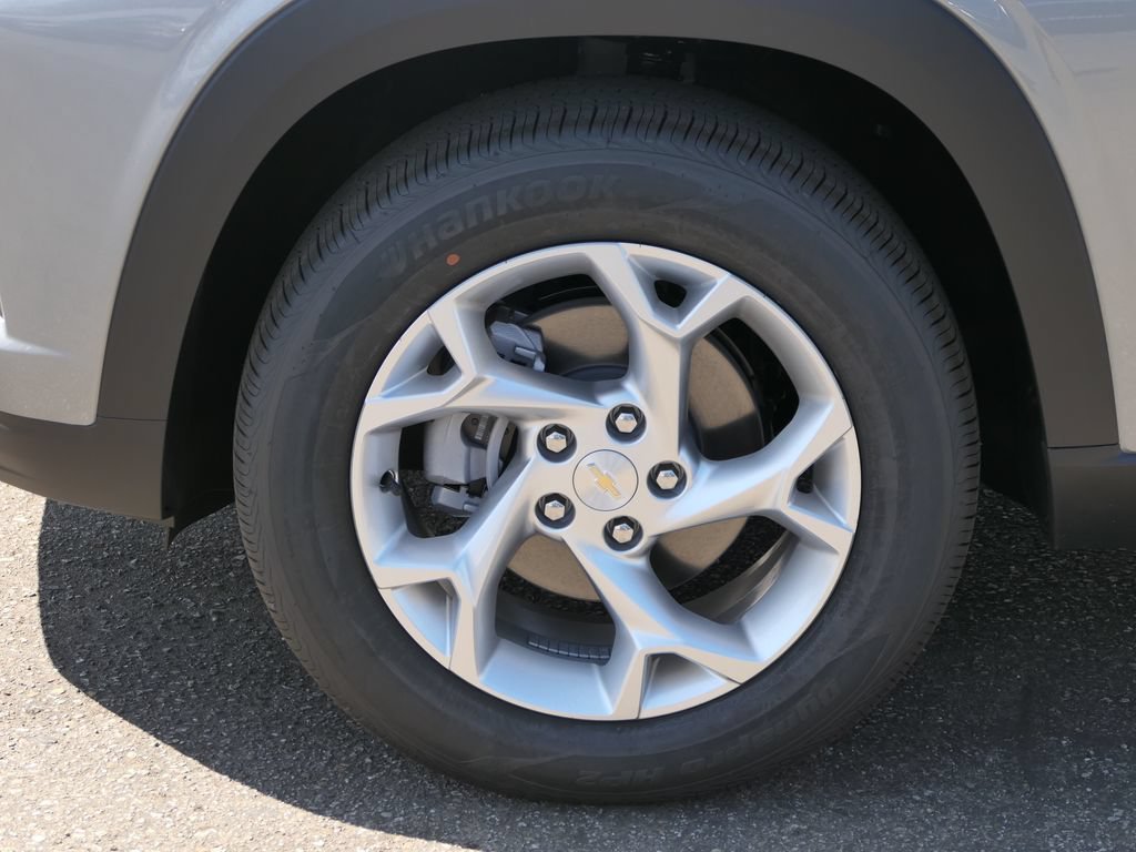 2026 Chevrolet Trax LS - Photo 10
