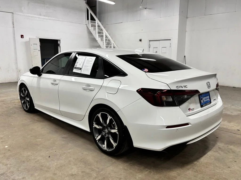 Used 2025 White Honda Sport image 5