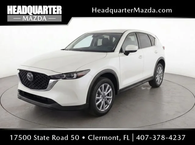 2023 Mazda CX-5 S Preferred package Auto AWD's photo
