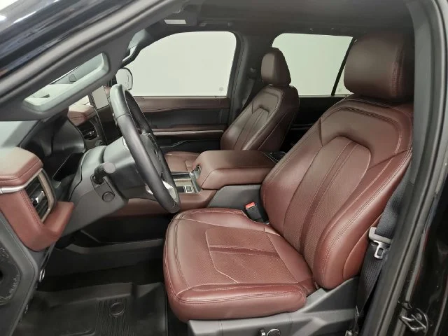 Used 2023 Black Ford Limited image 19