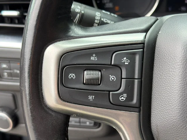 Used 2021 SATIN STEEL METALLIC Chevrolet LT image 25