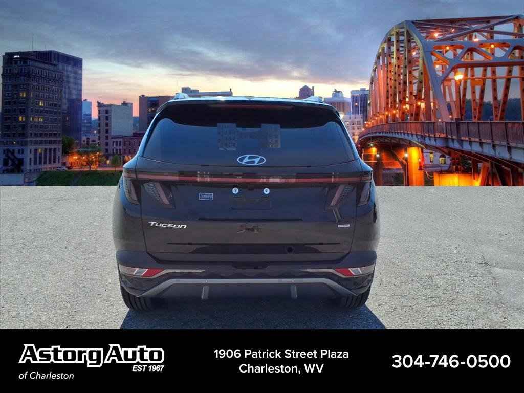 Used 2023 Phantom Black Hyundai Limited image 4