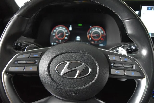 Used 2024 Red Hyundai Calligraphy image 18