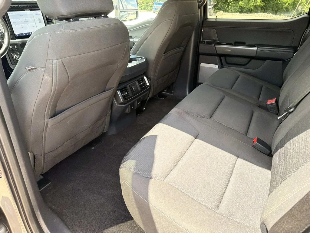 Used 2023 Gray Ford XLT image 15