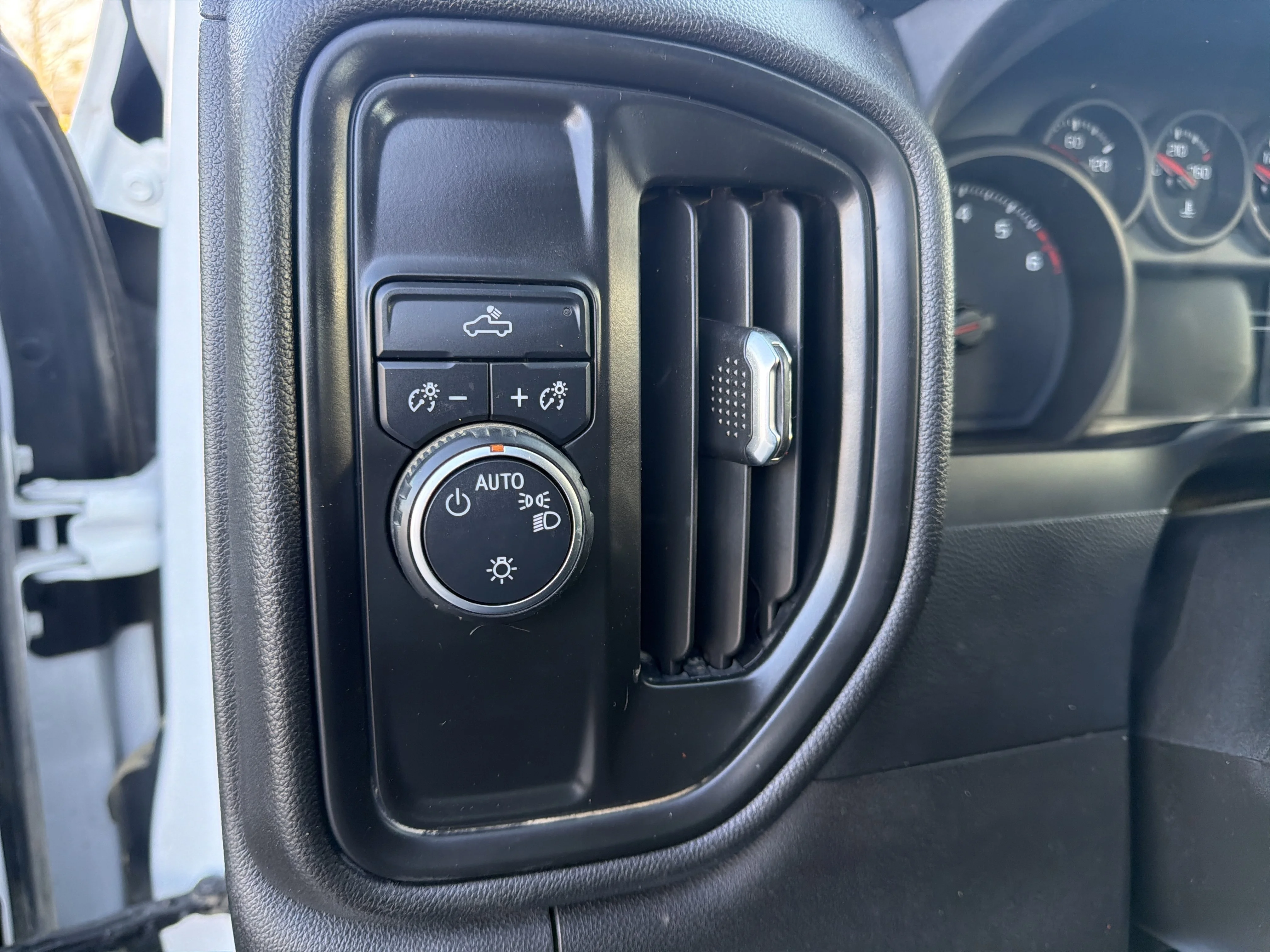 Used 2023 Summit White Chevrolet Work Truck image 14