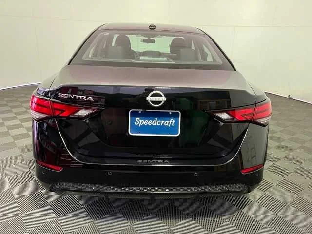 2025 Nissan Sentra SV - Photo 6