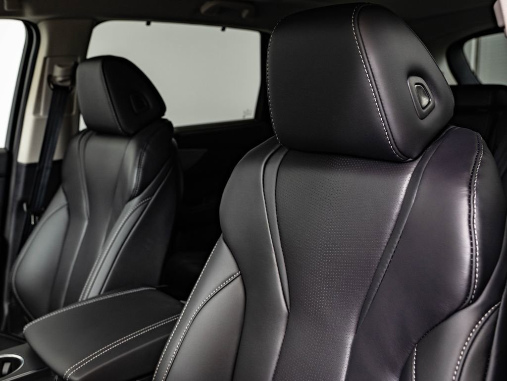 New 2026 Liquid Carbon Metallic Acura Technology Package image 25