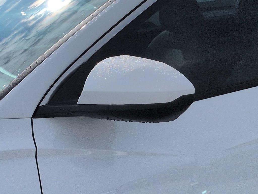 New 2026 White Hyundai SEL Plus FWD image 14