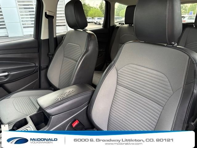 Used 2019 White Ford SE image 7