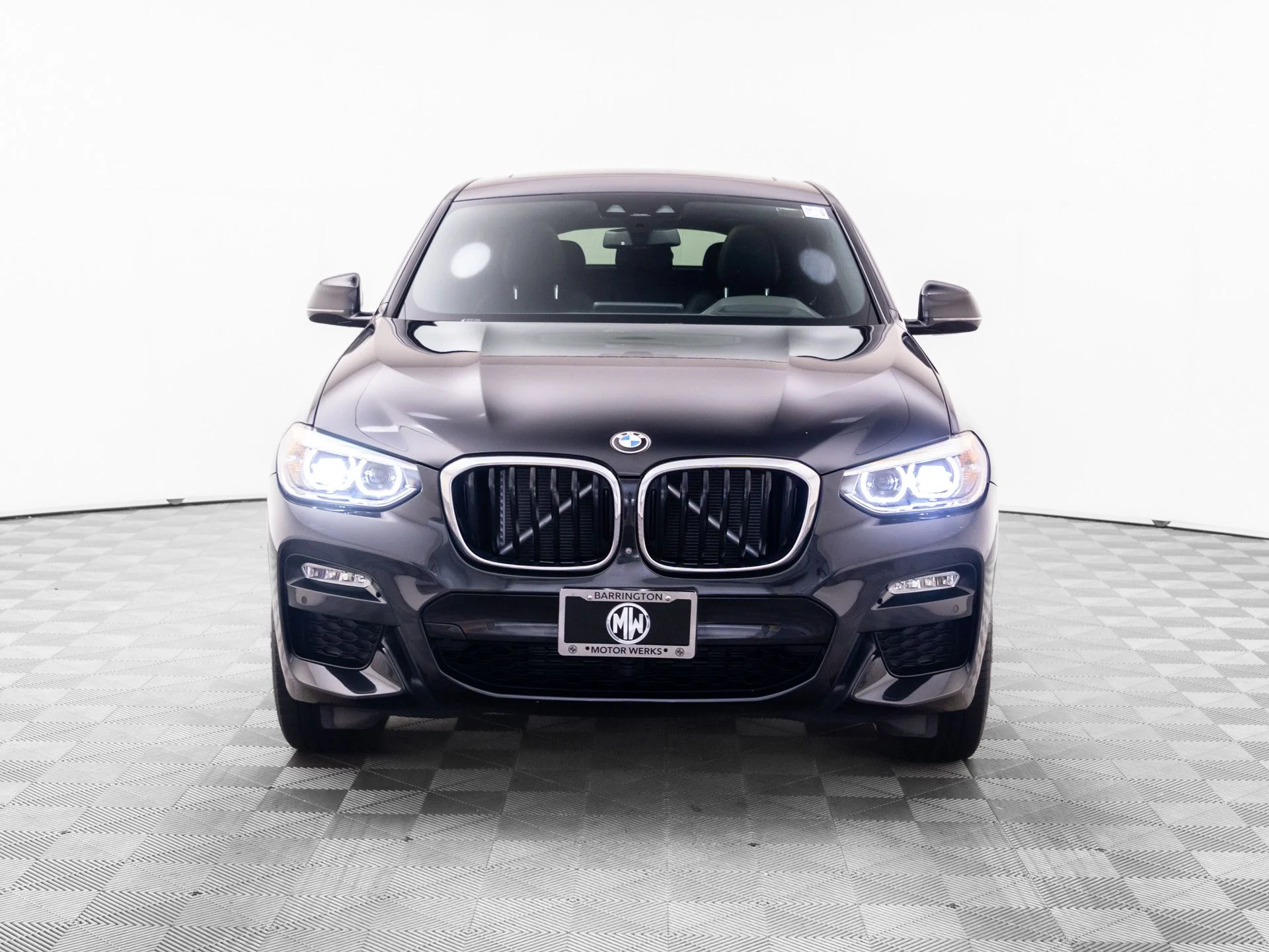 Used 2019 Black BMW xDrive30i image 8