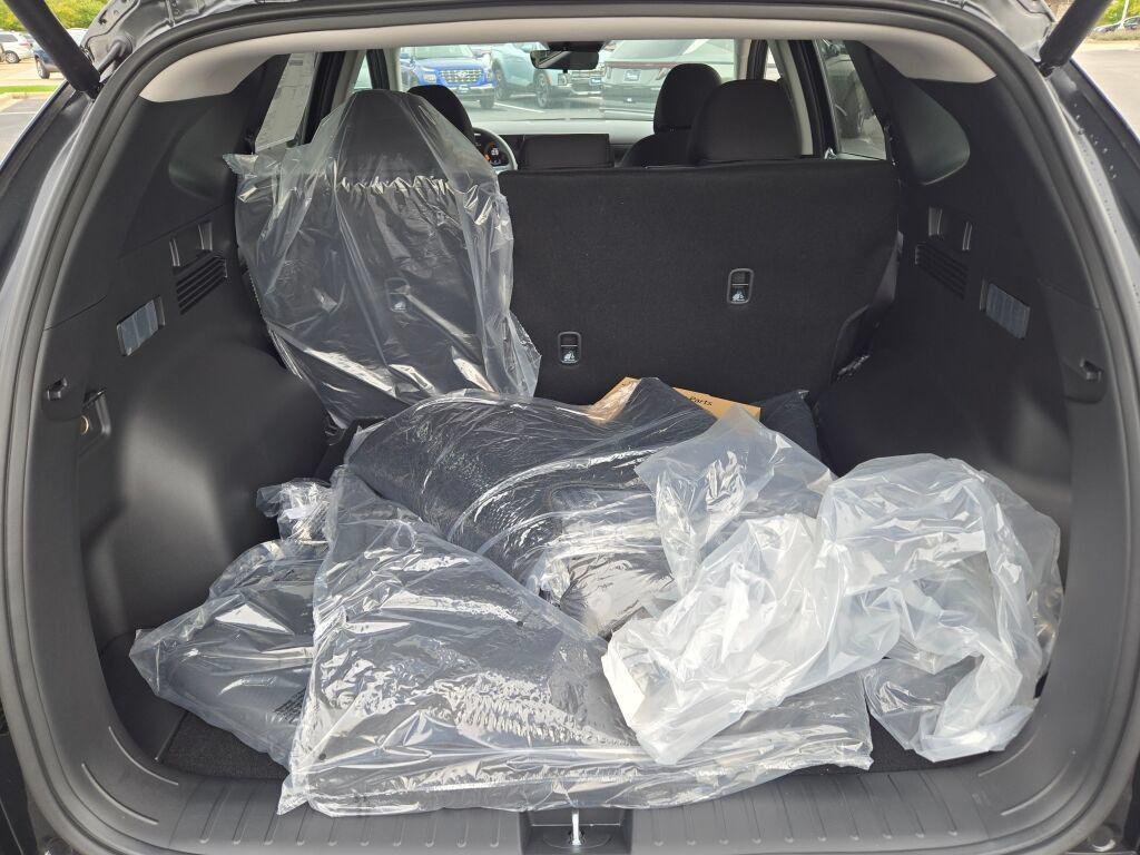 New 2026 Black Hyundai SEL AWD image 11
