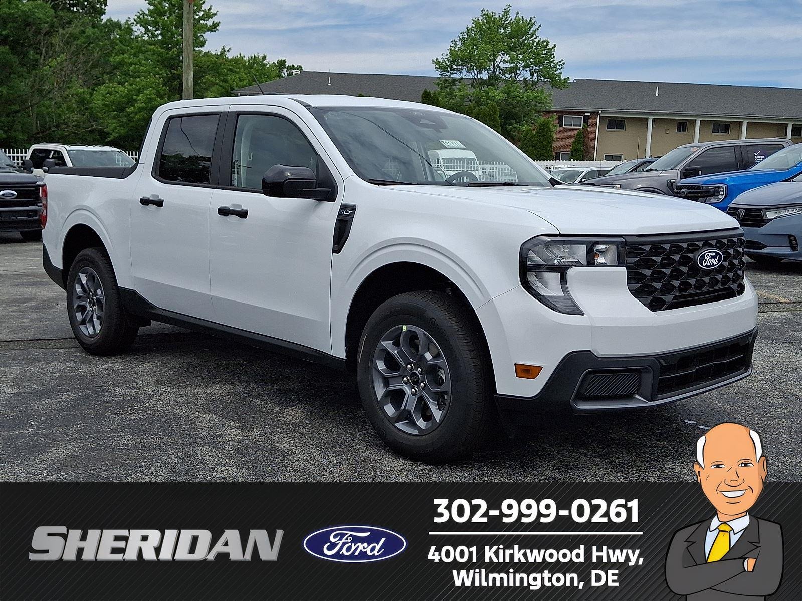 New 2026 Oxford White Ford XLT image 1