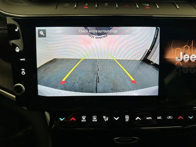 New 2027 Bright White Clear-Coat Paint Jeep Altitude image 27