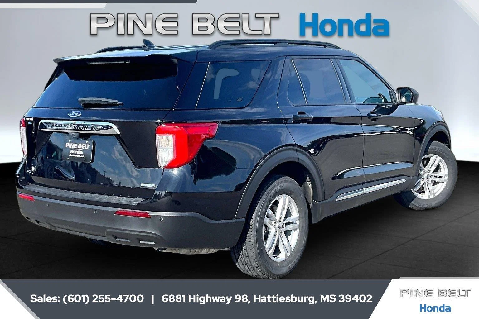 Used 2020 Agate Black Ford XLT image 11