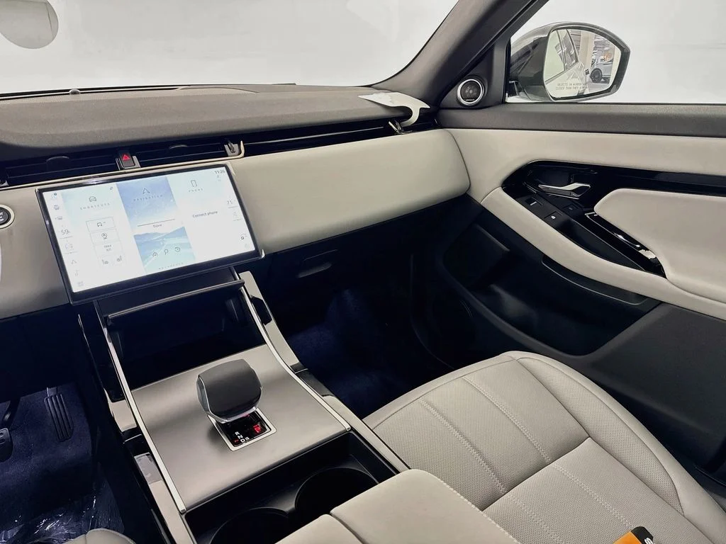 New 2026 Fuji White Land Rover Core S image 24
