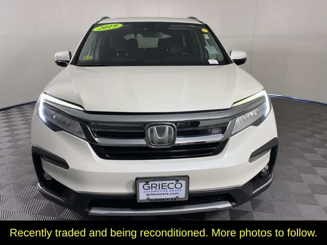Used 2019 White Honda Elite image 3