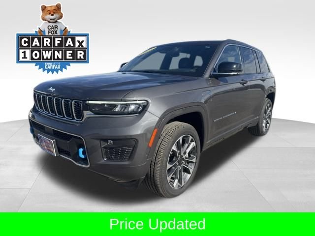 Used 2025 Gray Jeep Overland 4xe image 1