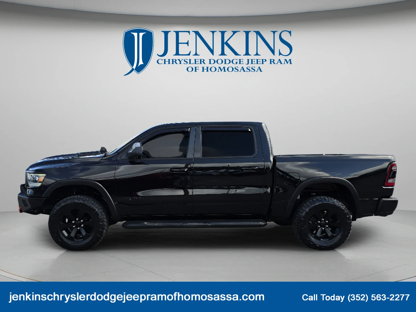 Used 2021 Diamond Black Crystal Pearlcoat Ram Rebel image 9