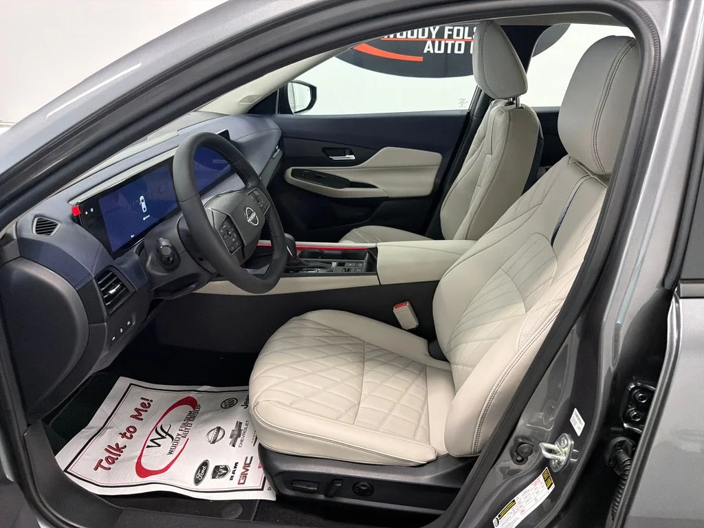 New 2026 Gray Nissan SL image 9