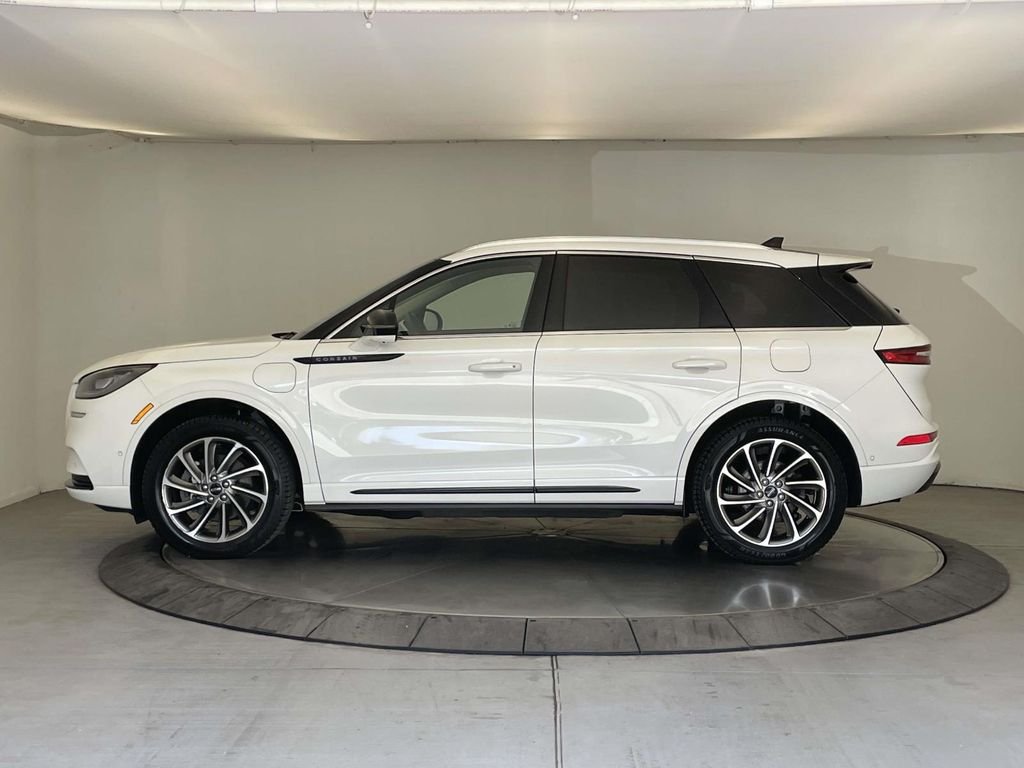 Used 2022 Lincoln Corsair Grand Touring with VIN 5LMTJ5DZ3NUL28232 for sale in Sewickley, PA