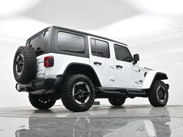 Used 2018 Bright White Clearcoat Jeep Rubicon image 27