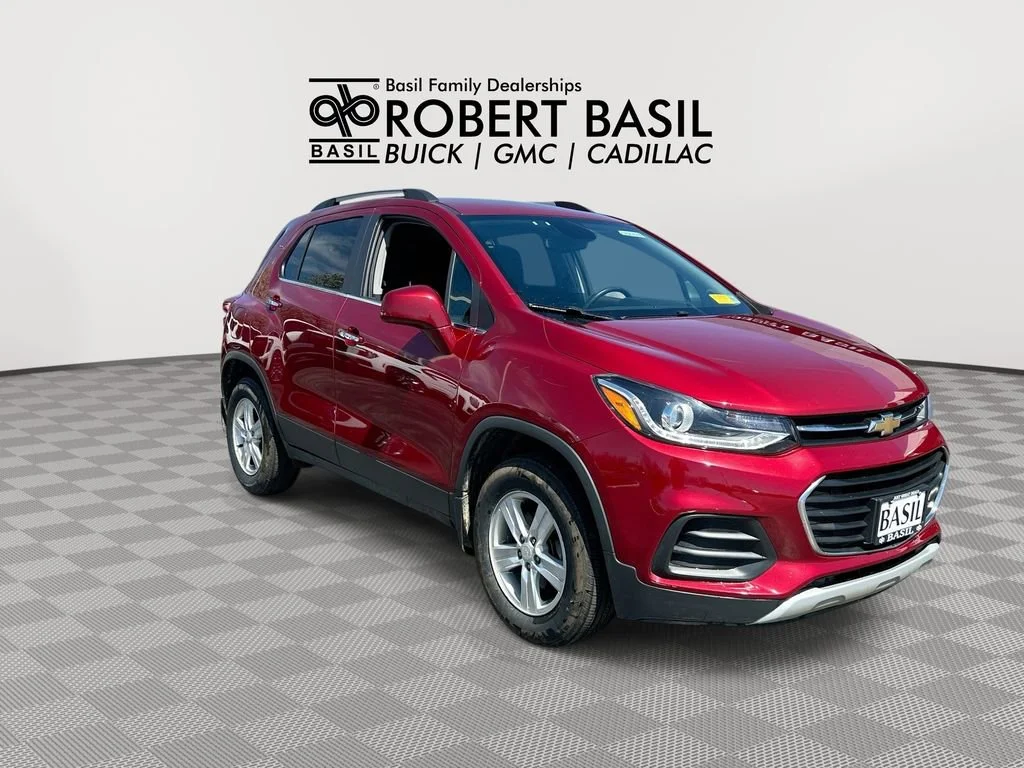 Used 2020 Chevrolet Trax LT with VIN 3GNCJPSB2LL234138 for sale in Orchard Park, NY