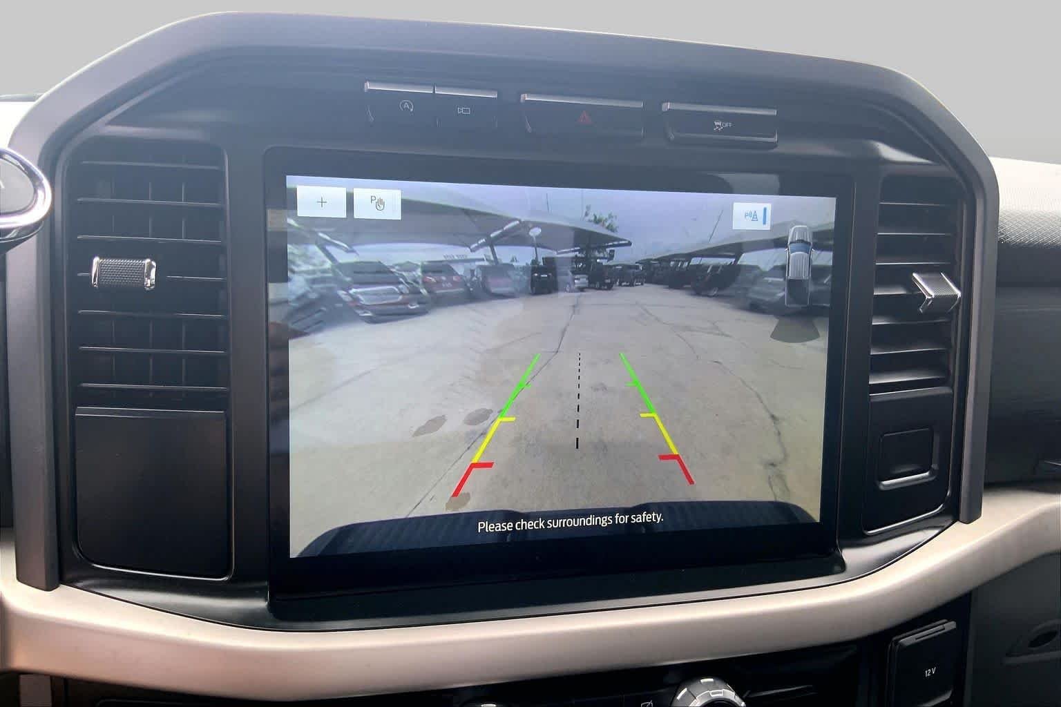 Used 2023 Atlas Blue Ford XLT image 25