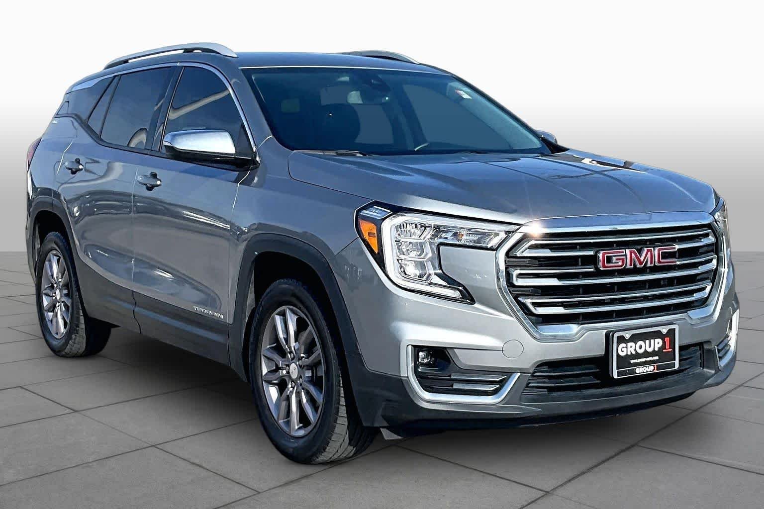 Used 2023 STERLING METALLIC GMC SLT image 3