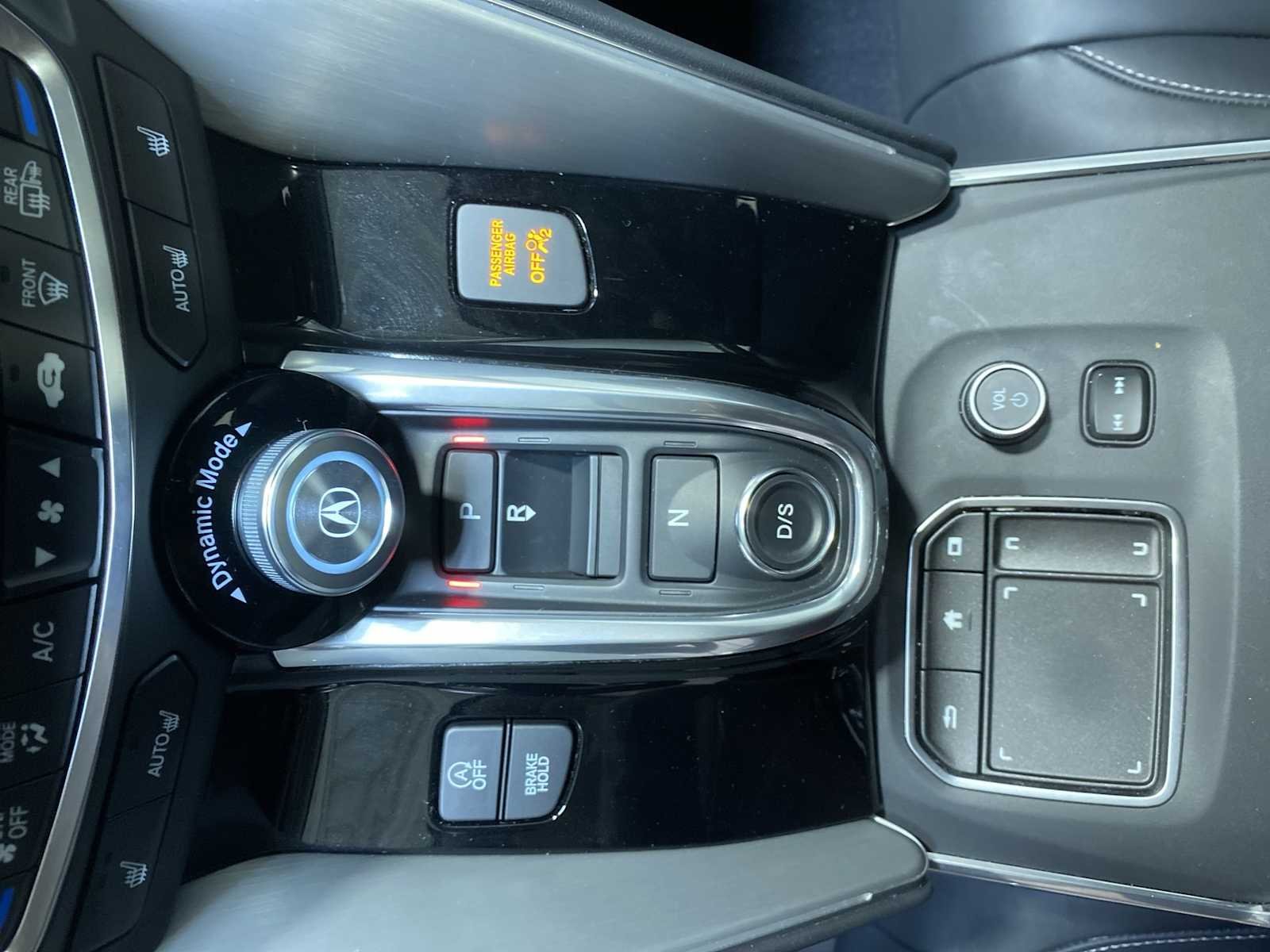 2022 Acura TLX Technology Package - Photo 17