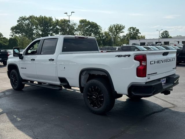 New 2026 Summit White Chevrolet Custom image 3