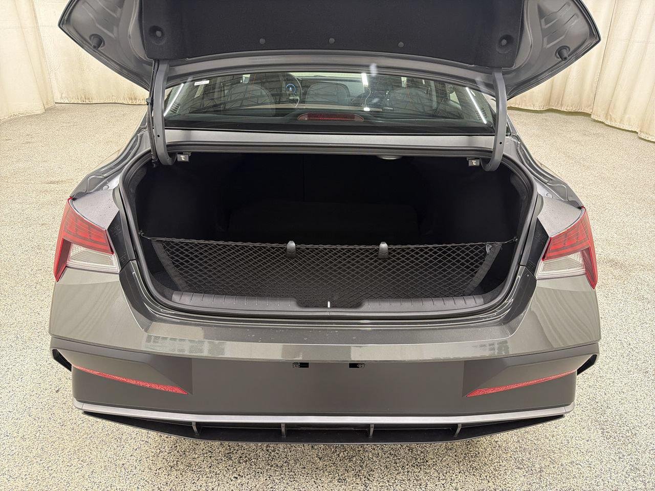 New 2026 Amazon Gray Hyundai Limited image 17