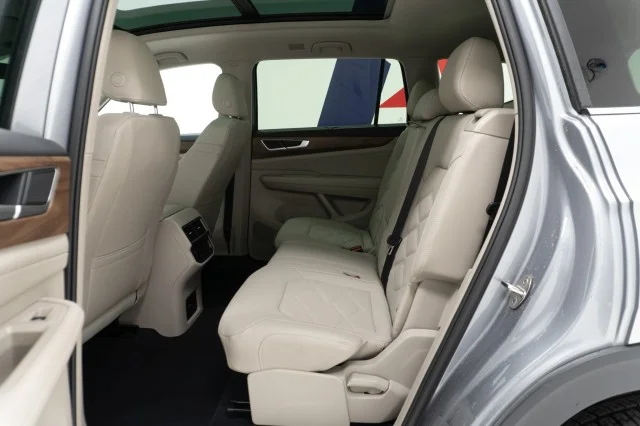 2026 Volkswagen Atlas SE w/Tech - Photo 21