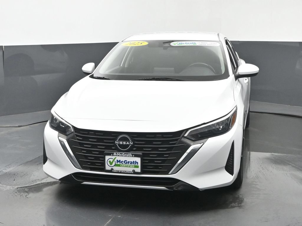 Used 2025 White Nissan SV image 21