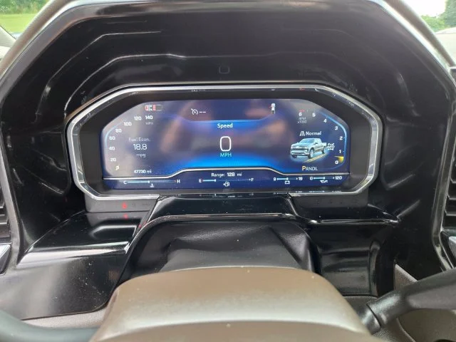 Used 2025 Summit White Chevrolet LT image 34
