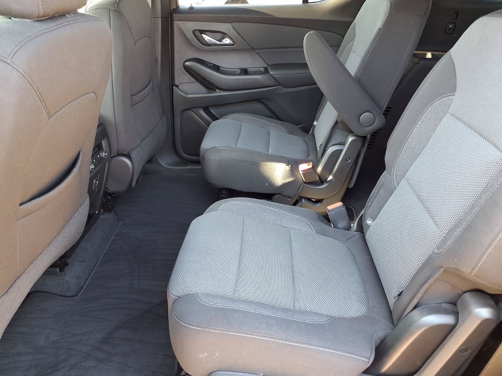 Used 2023 Sterling Gray Metallic Chevrolet LT Cloth image 9