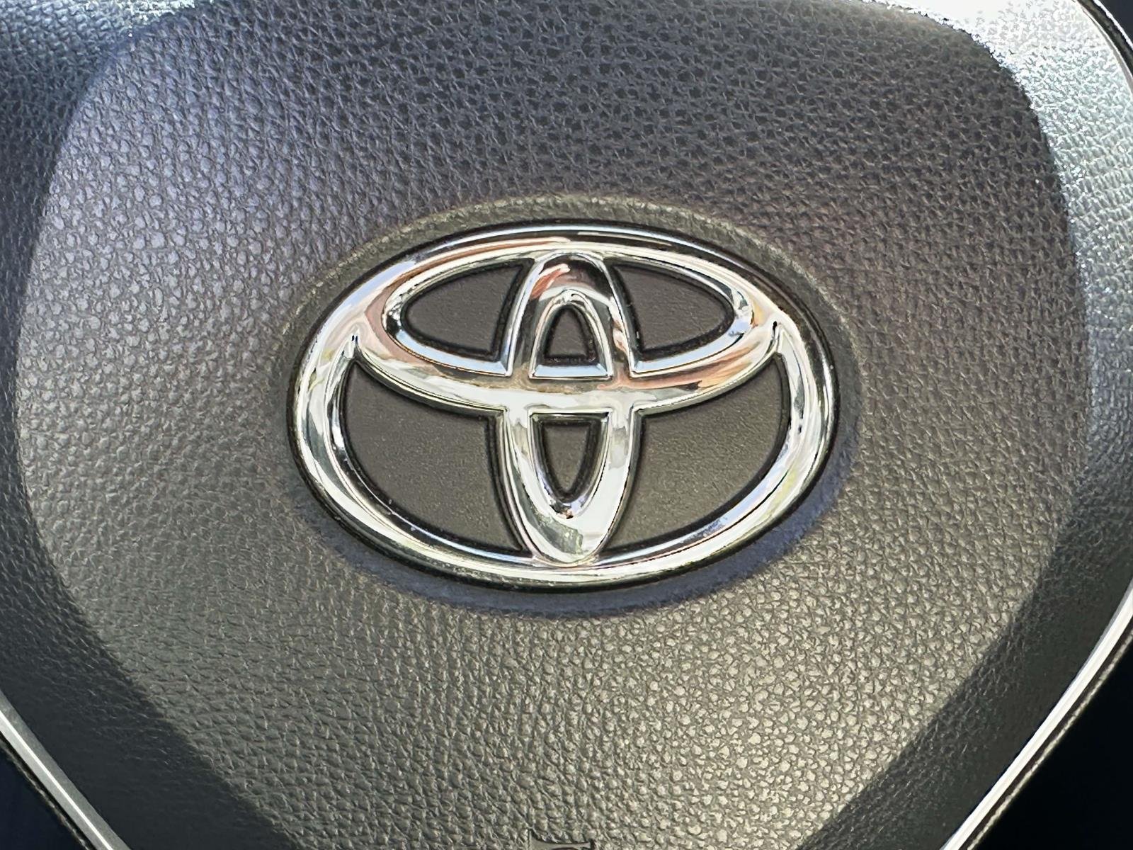 2023 Toyota RAV4 XSE - Photo 20