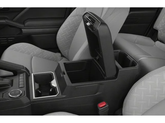 2026 Toyota Tacoma SR5 - Photo 13
