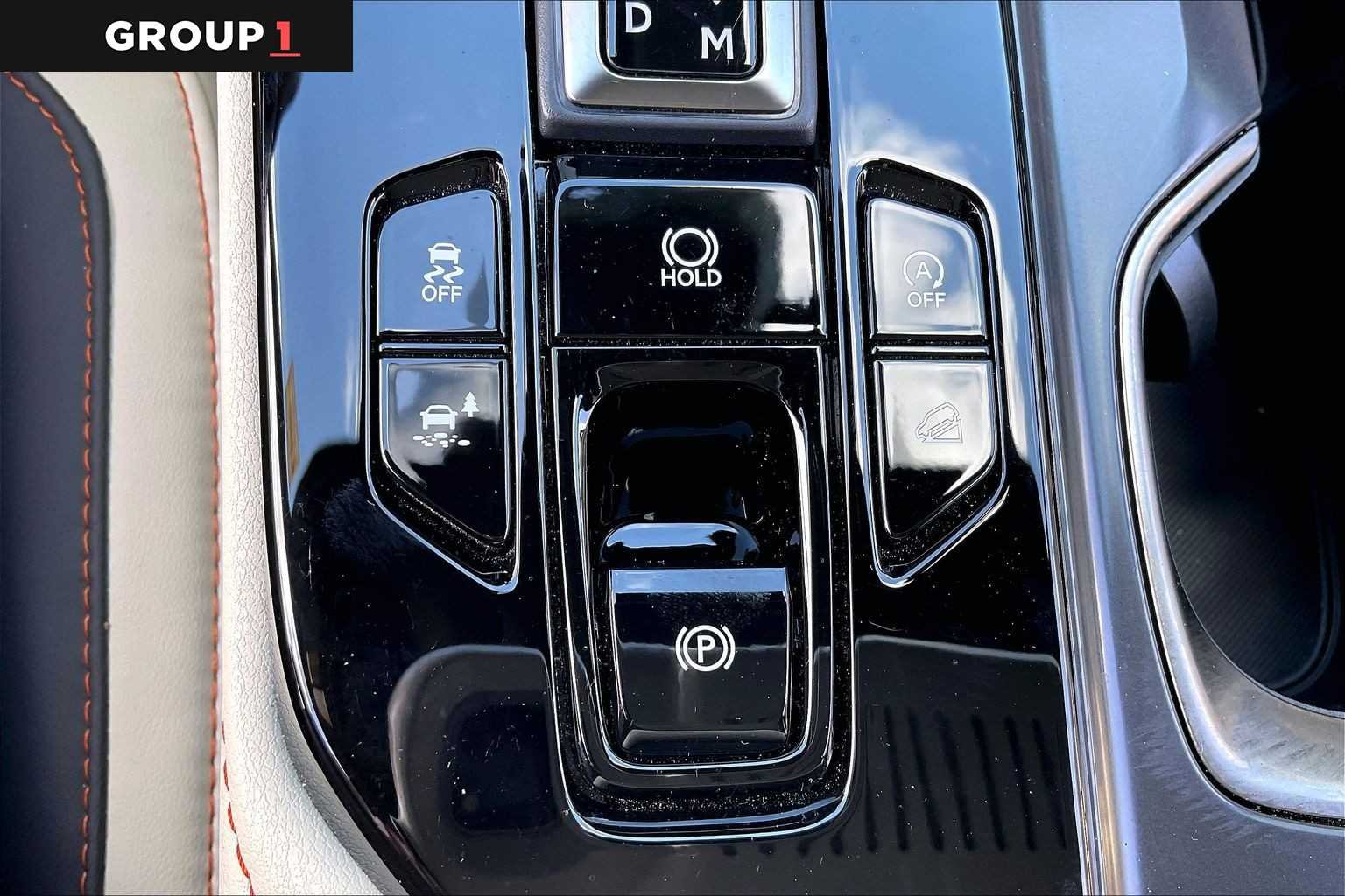 Used 2024 Caviar Lexus Premium image 32