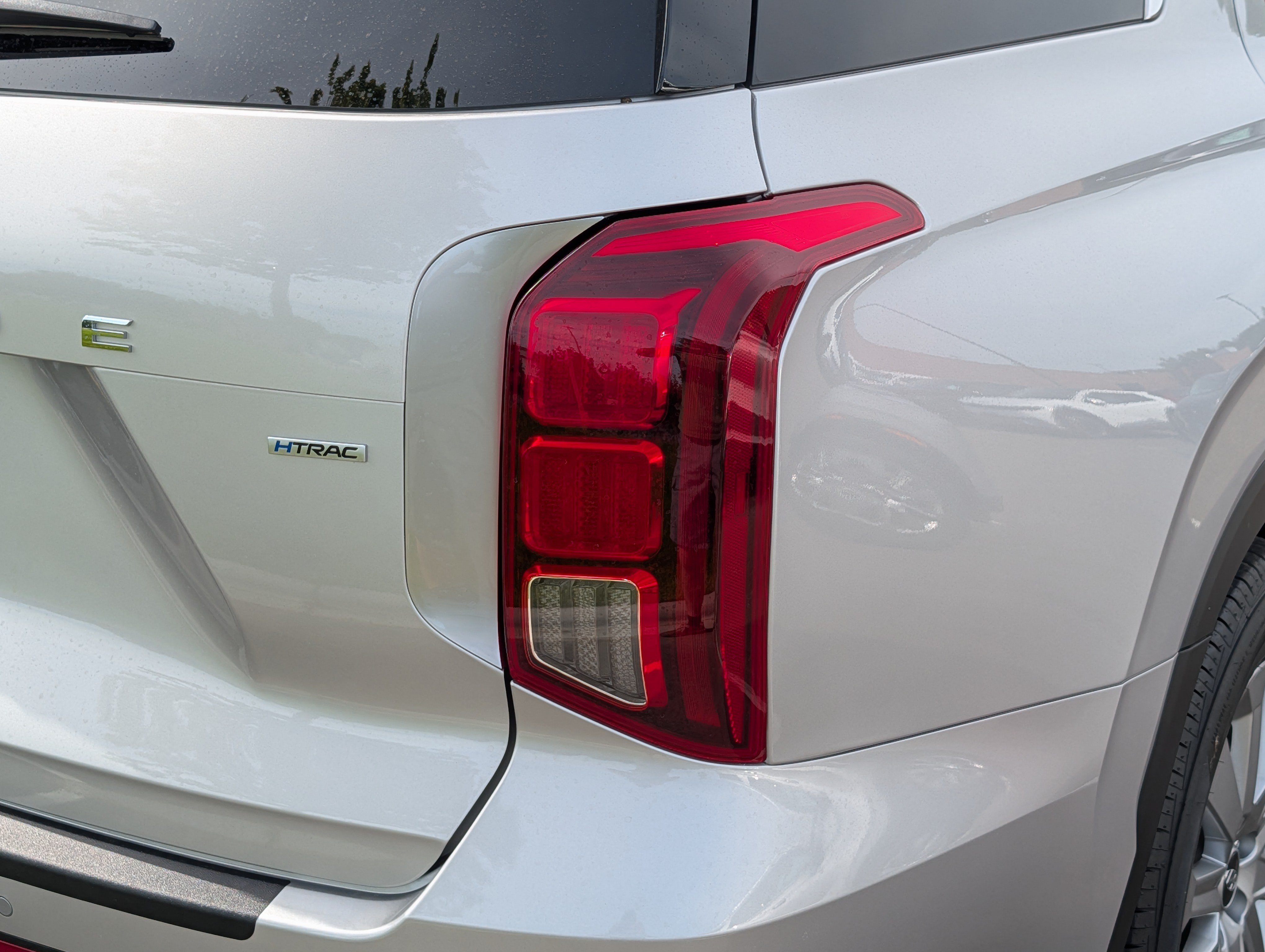 Certified Used 2025 Typhoon Silver Hyundai SEL image 17