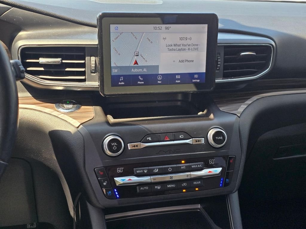 Used 2020 White Ford Limited image 17