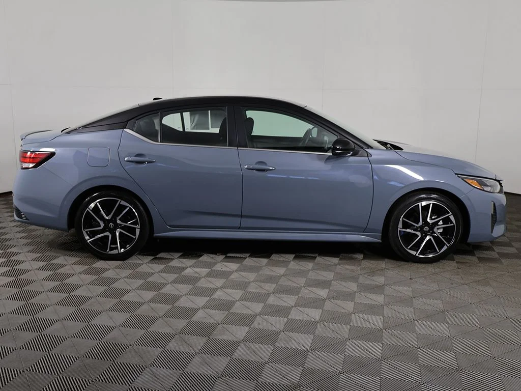 Used 2024 Gray Metallic Nissan SR image 16