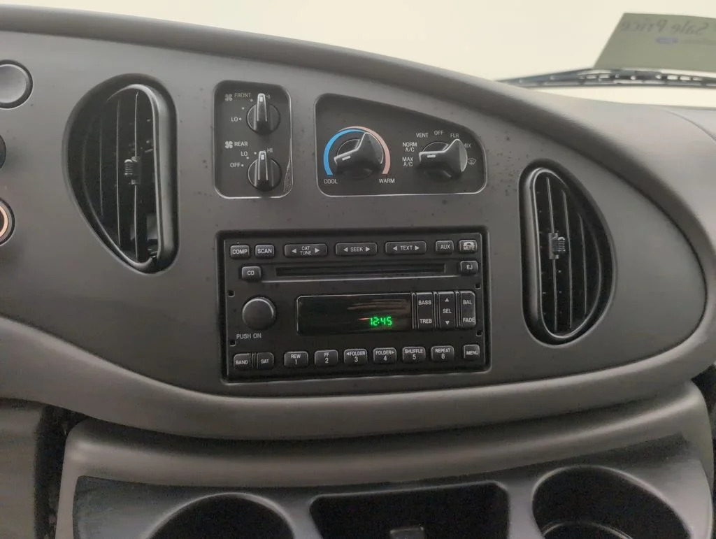 Used 2007 White Ford XLT image 23