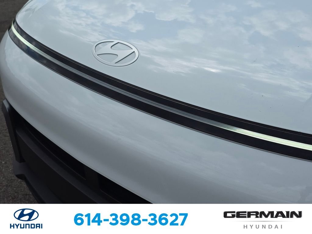 Used 2026 White Hyundai SE image 15