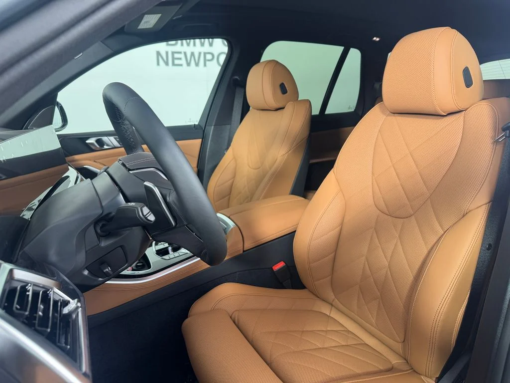 New 2026 Gray BMW xDrive40i image 12