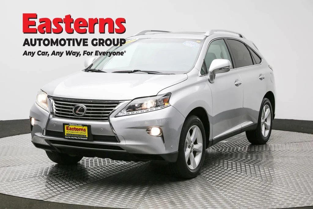 Used 2015 Silver Lexus 350 image 1
