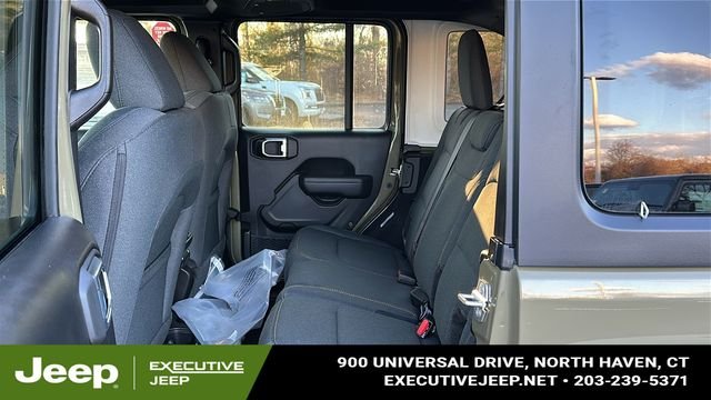 2026 Jeep Wrangler 4-Door Willys - Photo 20
